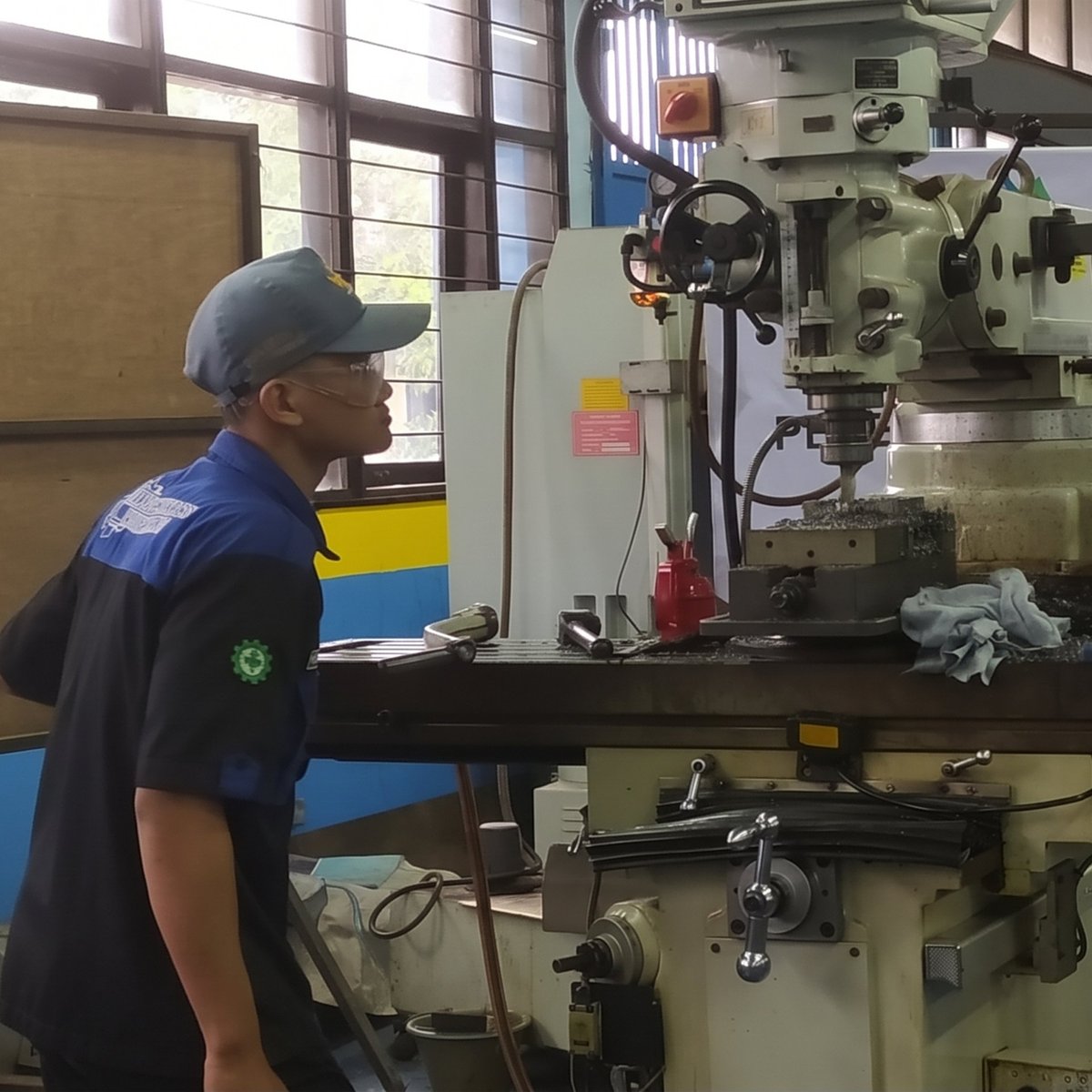 Dokumentasi proses Jasa Frais (Milling)